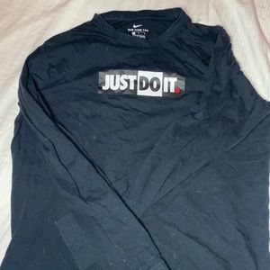 black nike long sleeve shirt